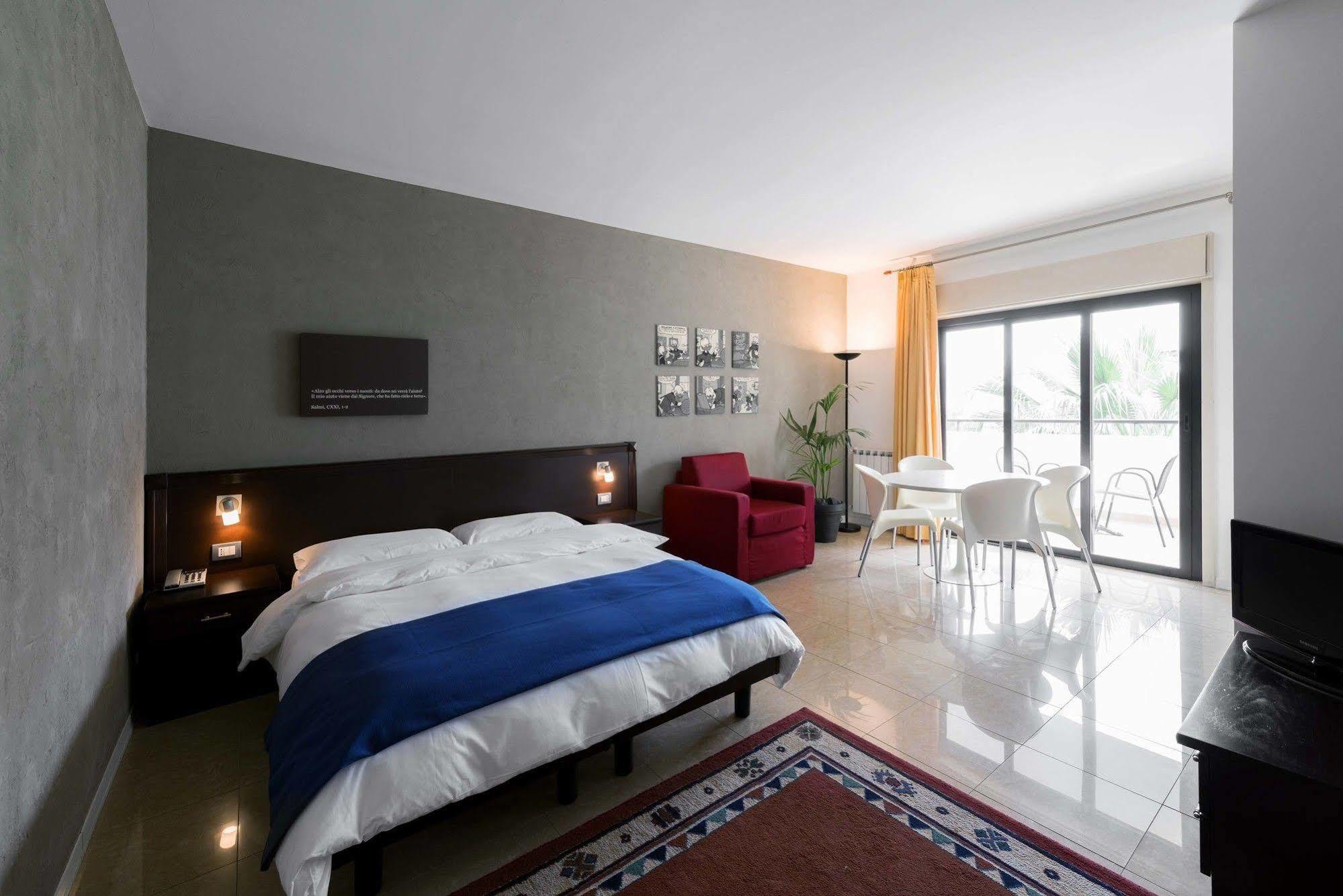 Residence Annunziata Messina Eksteriør billede